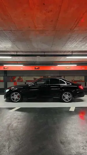 Mercedes-Benz E 220