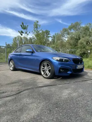 BMW 218