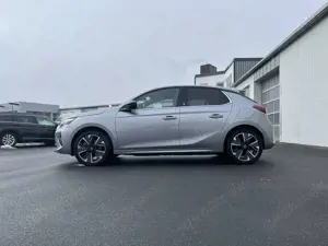 Opel Corsa e Ultimate 96€ m.20% Anz. DigCockpit LR-HZG 3-Ph Bild 2