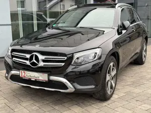 Mercedes-Benz GLC 220 d 4Matic AMG Line*Panorama*AHK*Alcantara