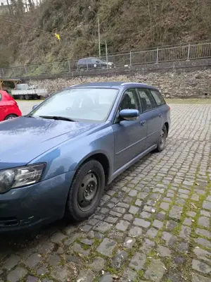 Subaru Legacy Kombi 2.0 4WD mit Gasanlage