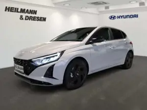Hyundai i20 Blackline 1,0 Navi/BOSE/Lenkrad/Sitzheizung/PDC/RF