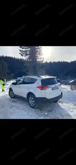 Toyota RAV 4 RAV 4 2.0 D-4D 4x2 Start-Stop Life Bild 2