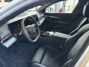 BMW i5 eDrive40 +Innovationspaket+ Bild 5