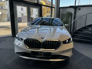 BMW i5 eDrive40 +Innovationspaket+ Bild 2