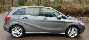 Mercedes-Benz B 220 B-Klasse Diesel CDI (BlueEFFICIENCY) 7G-DCT