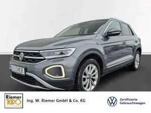 Volkswagen T-Roc Style 1,5 TSI DSG AHK Stdhgz Massage Navi