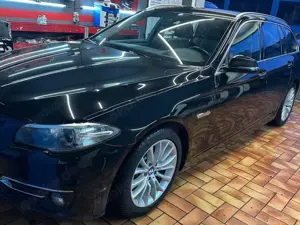 BMW 520 5er Touring Diesel 520d Touring Luxury Line Bild 2