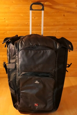 BEUCHAT Tauch-Reisetasche mit Rollen inkl. Seitentaschen für die Flossen