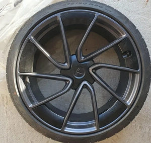 Tesla Model 3 Original Warp Radsatz Bild 3