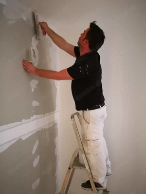 Welche Dame braucht und benötigt einen Handwerker 