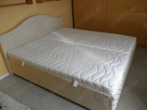 Polsterbett 180 x 200 mit Staukästen, Lattenroste