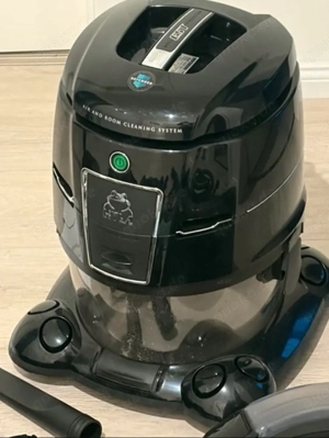 Hyla staubsauger neu  (Gerät inkl. Standardzubehör + Ventus Elektrobürste)