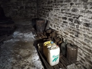 Natürlicher Gewölbekeller Wein- Most- Partykeller Lager Bunker Bild 3
