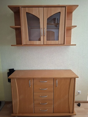 Wohnzimmermöbel-Set: Hängevitrine und Sideboard 