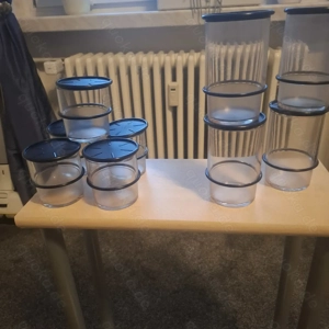 Tupperware  Auflösung Bild 3