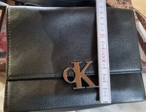 kalvin clein bodykross Handtasche 