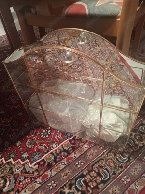 Sammlervitrine mit Beleuchtung  Bild 2