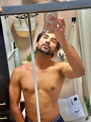 young men for Erotic service