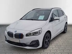 BMW 218 Active Tourer i Luxury Line+HUD+EL. PANODACH+NAVI+ Bild 2