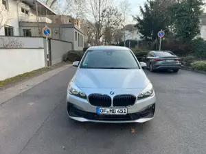 BMW 218 2 Gran Tourer 218 i Advantage Bild 2