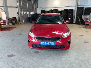 Kia Ceed SW / cee'd SW Navi Rückkamera Sitzheizung Bild 3