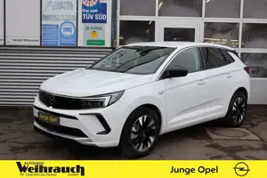 Opel Grandland 1.5 Diesel AT8 Elegance+ACC+AHK+
