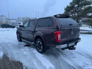 Nissan Navara NP300 Tekna Double Cab Hardtop 4x4 Bild 4