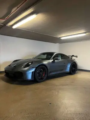 Porsche 992 911 992.2 GT3/grau-sw/Lift/Mtx/Bose/Park/18W/21