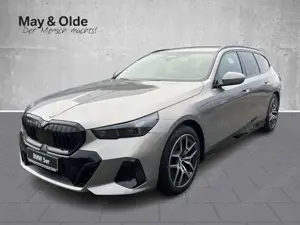 BMW 540 d xDrive Touring M Sport HUD AHK H/K DAP PAP Merin