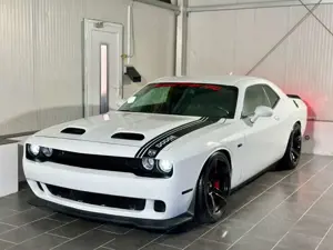 Dodge Challenger 6,2 V8-HELLCAT-HR-LEDER-NAVI-EXTREM