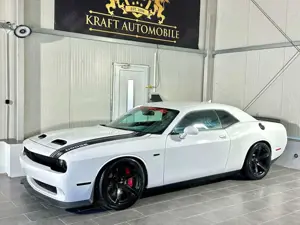 Dodge Challenger 6,2 V8-HELLCAT-HR-LEDER-NAVI-EXTREM Bild 4