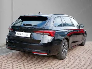 Skoda Octavia Combi Sportline 2.0 TDI 7-Gang-DSG Bild 5