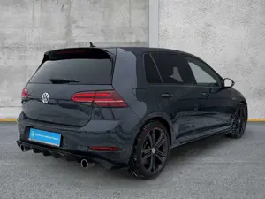 Volkswagen Golf VII GTI Performance 245PS LED ACC VIRTUAL 18" Bild 3