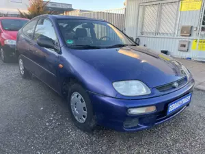 Mazda 323 Bild 4