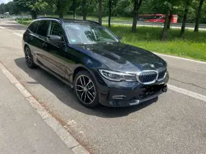 BMW 318 318i Touring Aut. Sport Line