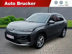 Volkswagen T-Roc 1.5 eTSI Style+Sitzhzg+PDC+Lenkradhzg