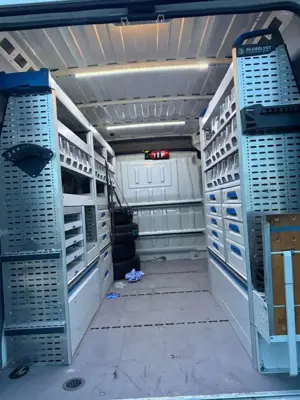 Peugeot Boxer 335 L2H2 Komfort HDi 130. 81000 KM