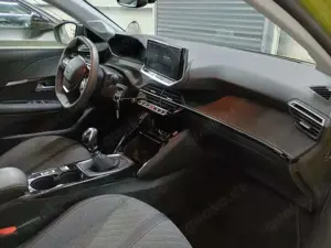 Peugeot 208 Neuer 208 Allure PureTech 100PS 6G *SHZ*PDC* Bild 4