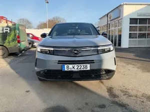 Opel Grandland 1.2 GS Navi+Pano+SD+SHZ+2xKlima Bild 3