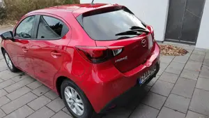 Mazda 2 2 Diesel SKYACTIV-D 105 Sports-Line Bild 2