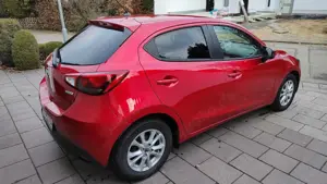 Mazda 2 2 Diesel SKYACTIV-D 105 Sports-Line Bild 3