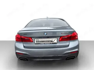 BMW M550 i xDrive Limousine Navi AdapLED ACC HUD Hifi Bild 4