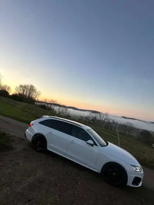 Audi A4 Avant 50 TDI quattro tiptronic S line Bild 5