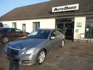 Mercedes-Benz E 200 T-Modell CGI BlueEfficiency