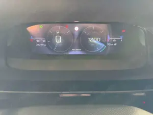 Peugeot 308 1.2 PureTech 130 SW GT ACC AHK KeyLess LED Bild 5