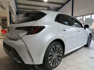 Toyota Corolla Hybrid Team D Bild 5