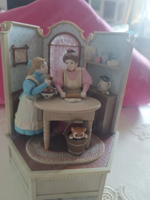 Enesco Spieldose alt 1985 hergestellt in Macao