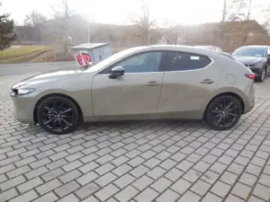 Mazda 3 2.5e-SKYACTIV G 140PS HOMURA...Voll-LED, Sitzheizu