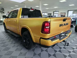 Dodge RAM 1500 Laramie Night GOLDEDITION Bild 4